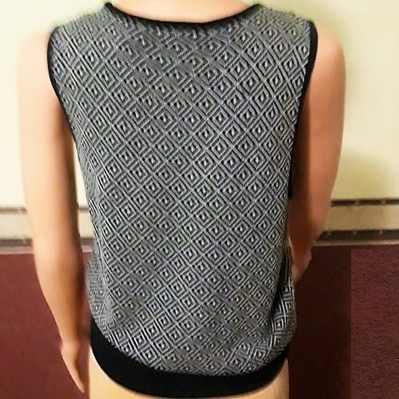 Vintage Liz Claiborne Lizsport Navy/White Slip Over Sweater Vest Size Small - Picture 3 of 4